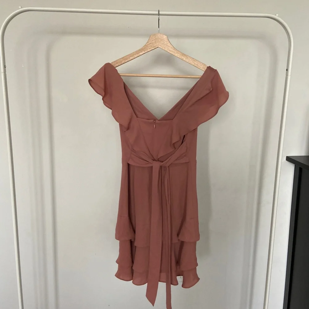 EXPRESS Nude/Pink Ruffle Mini Dress - Picture 4 of 4